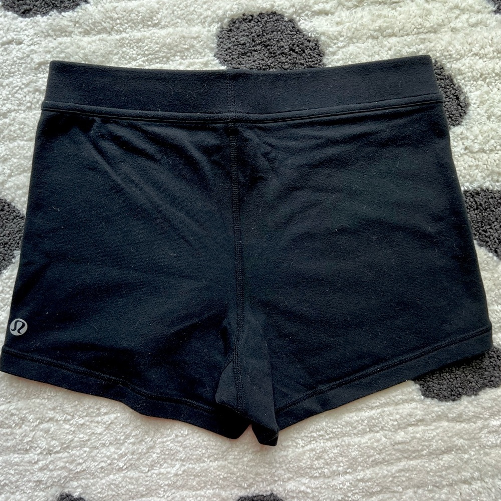 Lululemon yoga shorts